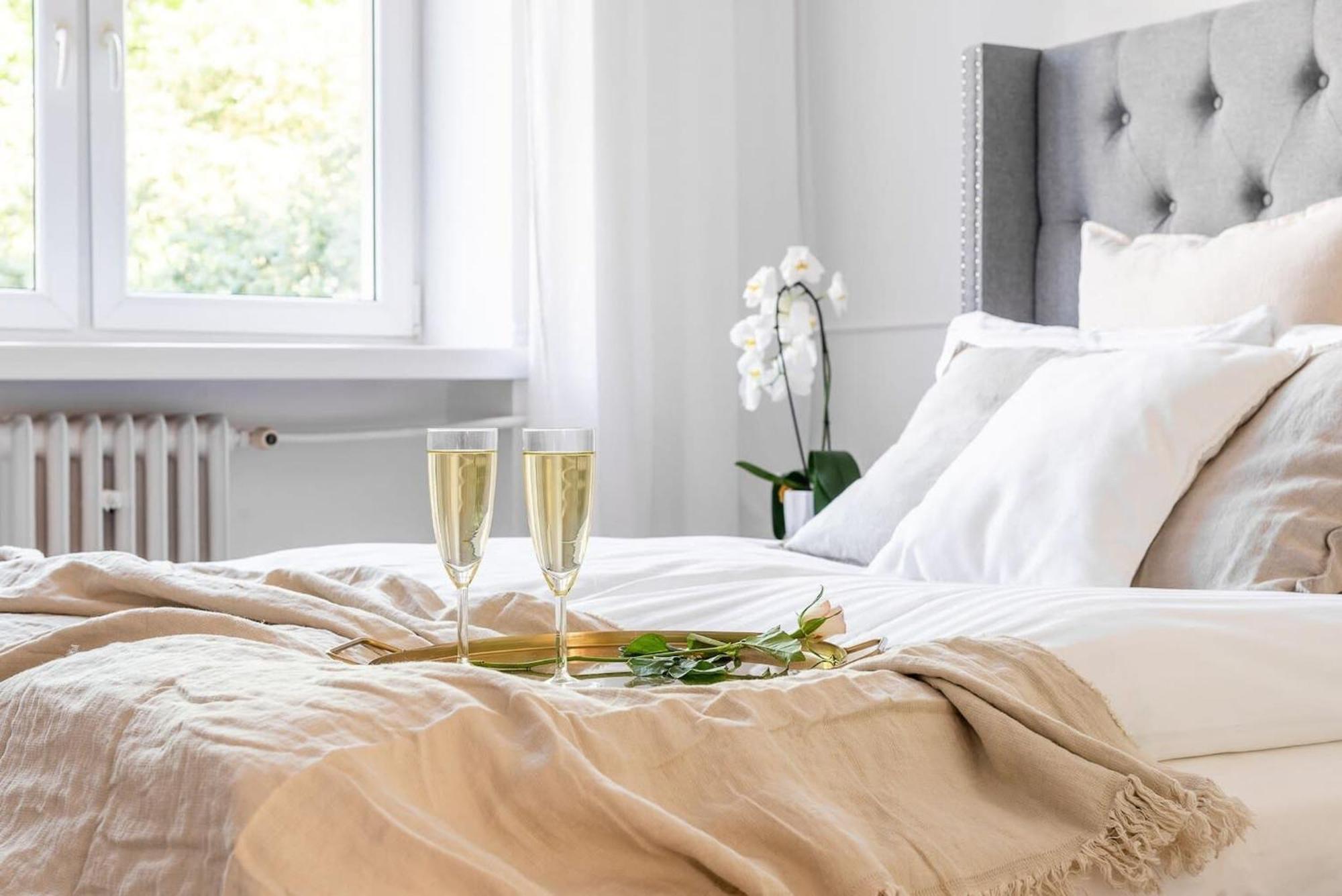 Marszalkowska Elegant With A Balcony Center By Rent Like Апартаменти