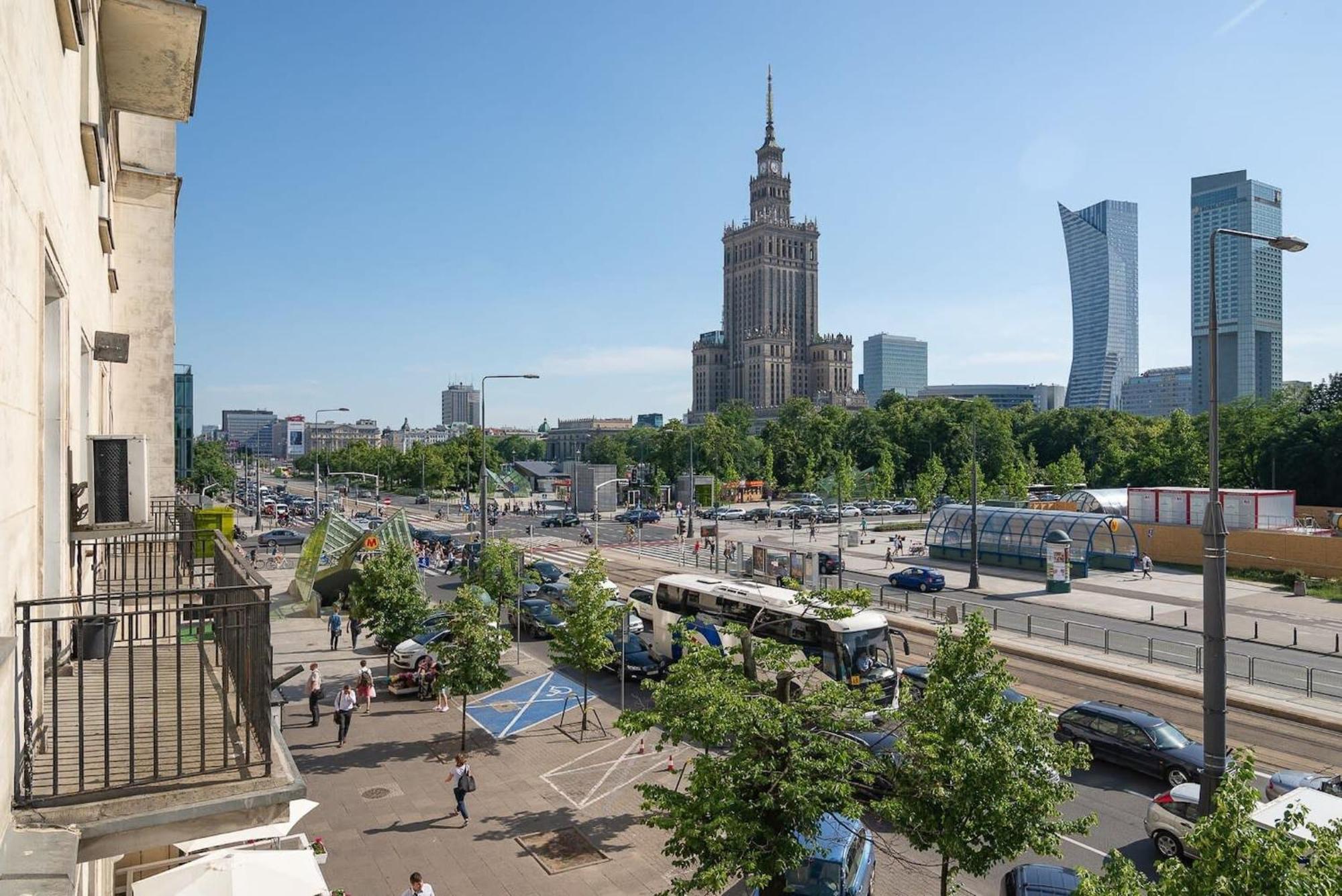 Marszalkowska Elegant With A Balcony Center By Rent Like Апартаменти