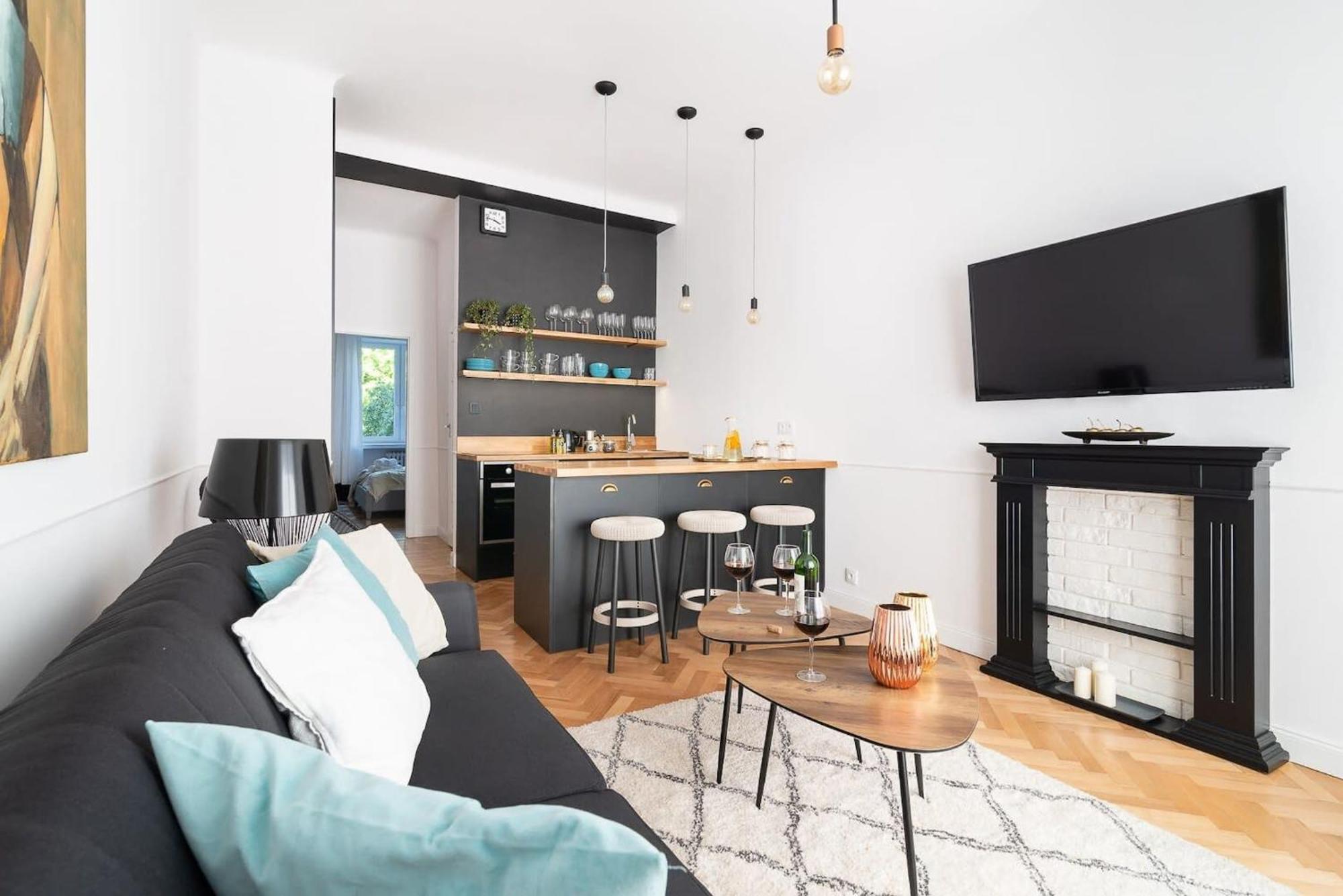 Marszalkowska Elegant With A Balcony Center By Rent Like Apartment Warschau